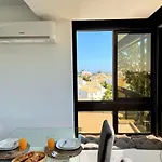 2 By Homing Διαμέρισμα *