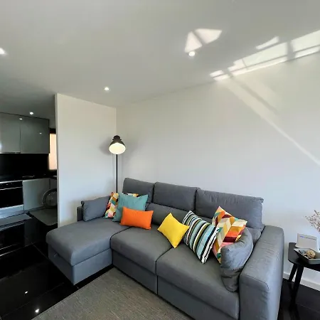 2 By Homing Apartament *